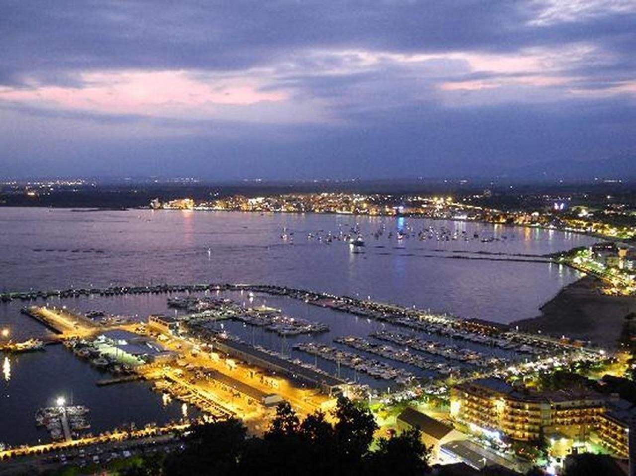 Splendido Studio, Vista Mare, A 5Mn Dalla Spiaggia - Casa Artevida Rosas Exterior foto