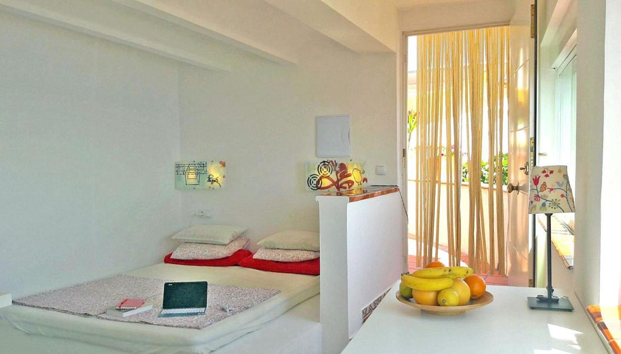 Splendido Studio, Vista Mare, A 5Mn Dalla Spiaggia - Casa Artevida Rosas Exterior foto